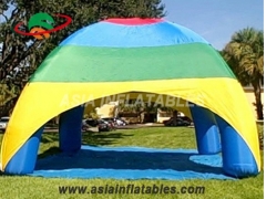 Egyedülálló többszínű felfújható sátor protable felfújható autó menedékhely napvédő négy láb pók sátor sátor
