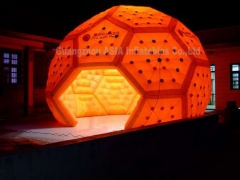 Futball alakú felfújható kupola